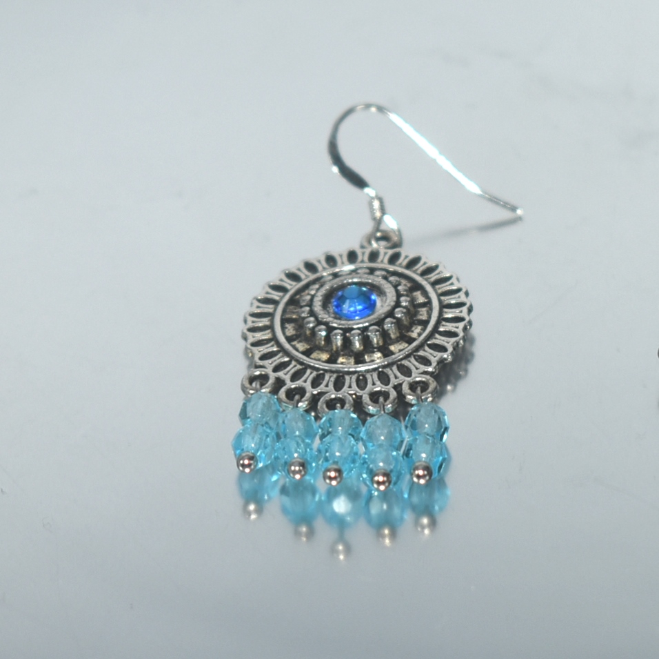 Pendientes de zamak con cristal color aguamarina