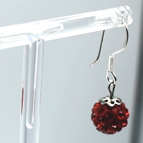 Pendientes de plata 925 con shamballa color rojo