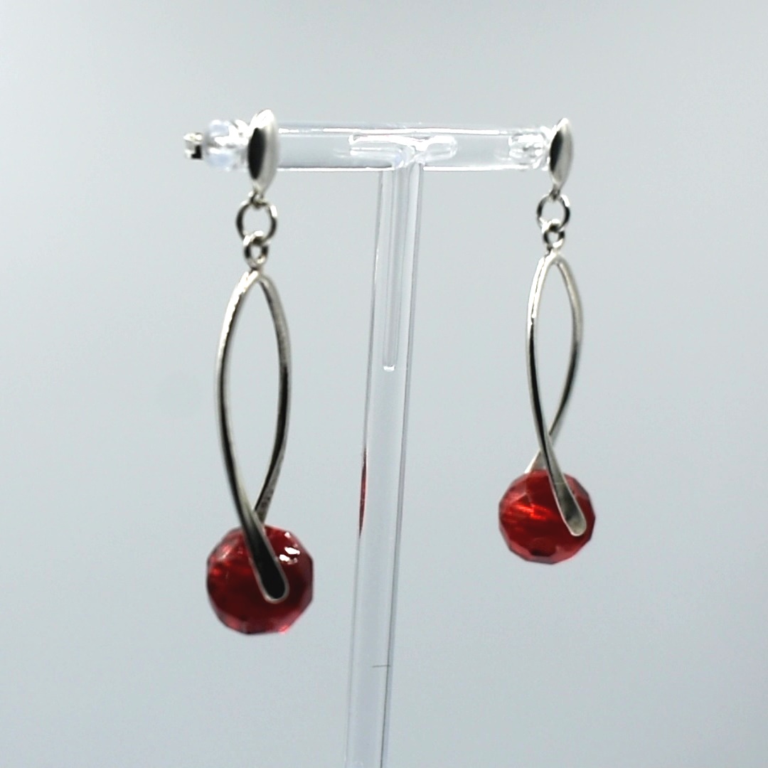 Pendientes midi de plata 925 con cristal checo color rojo siam