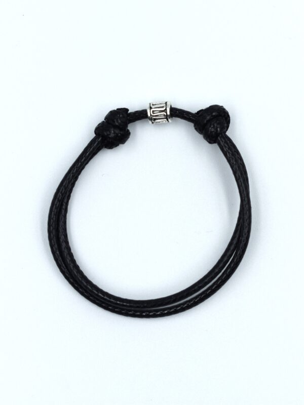 Pulsera de algodon encerado con pieza de acero