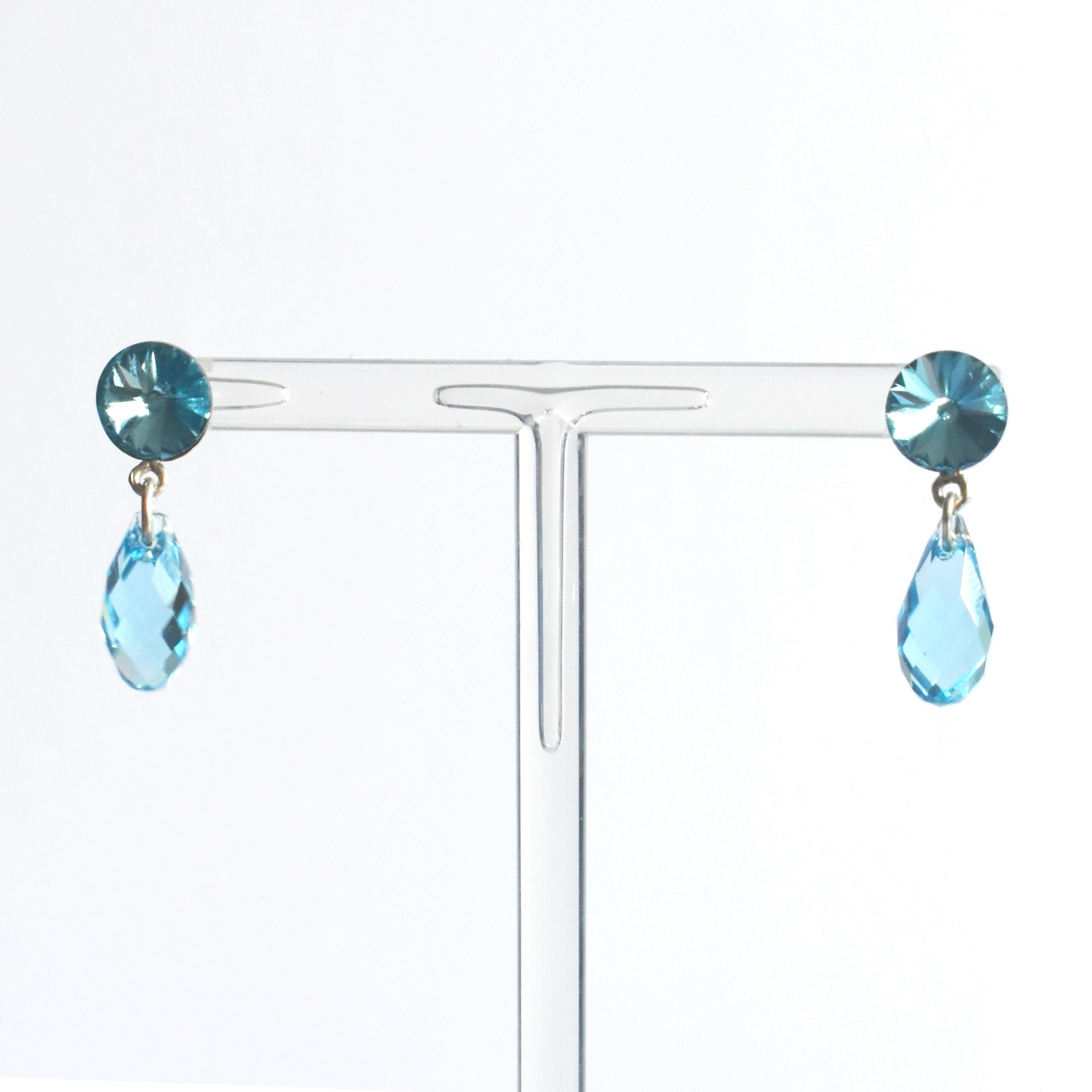 Pendientes semicolgantes de gota azul aguamarina