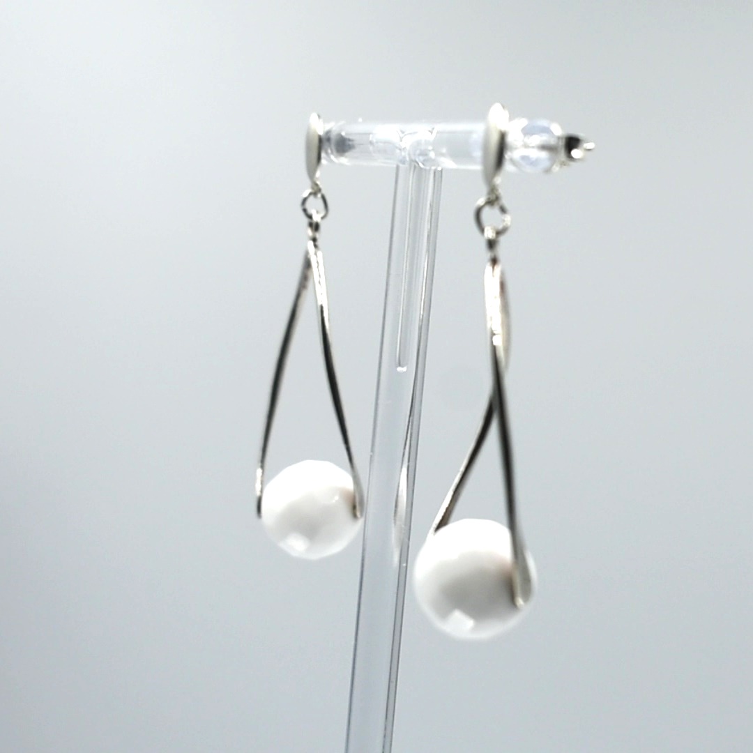 Pendientes midi de plata 925 con cristal checo color blanco opaco